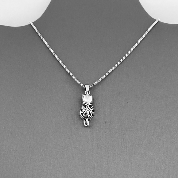 Sterling Silver Filigree Cat Necklace, Kitty Chain, Pet Animal Jewelry, Kittens - Picture 4 of 8